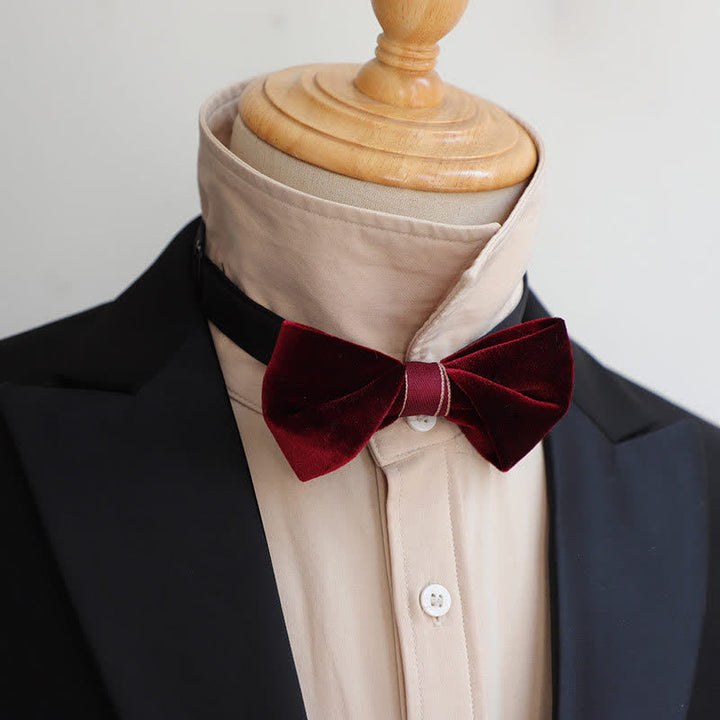 Pajarita de terciopelo retorcido de estilo avanzado para hombre