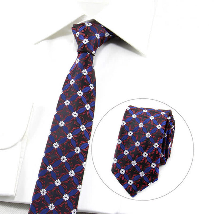 Corbata con diseño geométrico y flores bordadas para hombre.