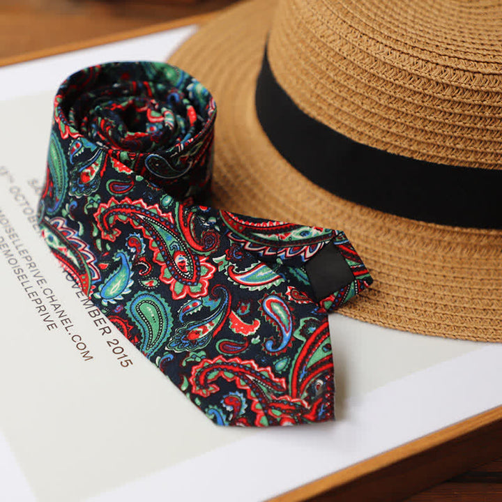 Corbata clásica con estampado paisley vivaz para hombre