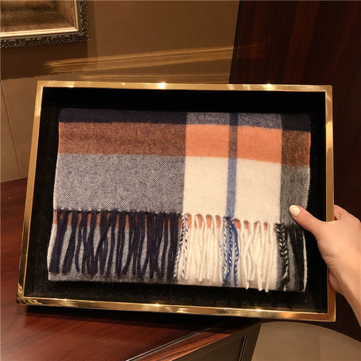 Bufanda unisex de cuadros grandes y cálidos de Lamb Edinburgh - image 18