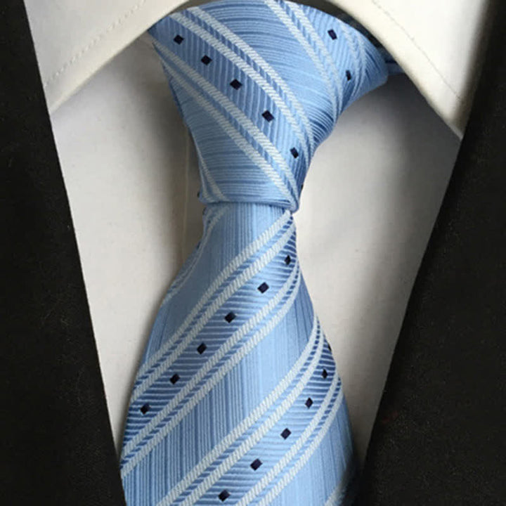 Corbata de cuadros para hombre de estilo moderno y de negocios.