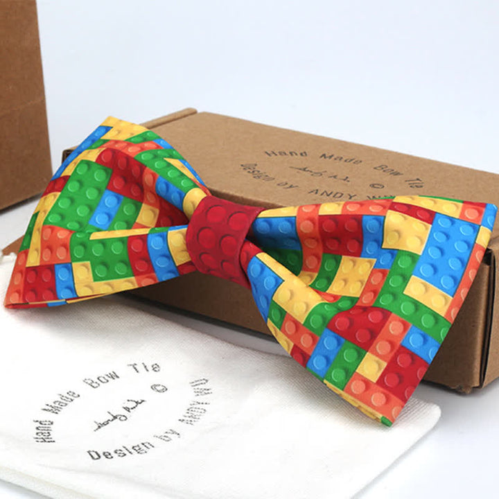 Pajarita con bloques de construcción de juguete divertidos para hombre
