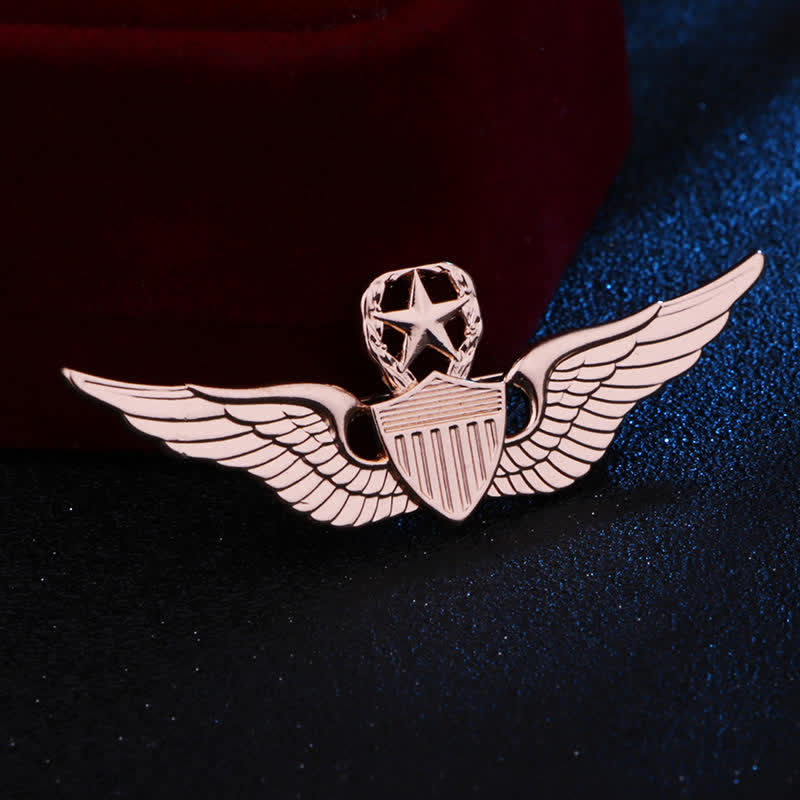Broche con insignia de ala de piloto para hombre