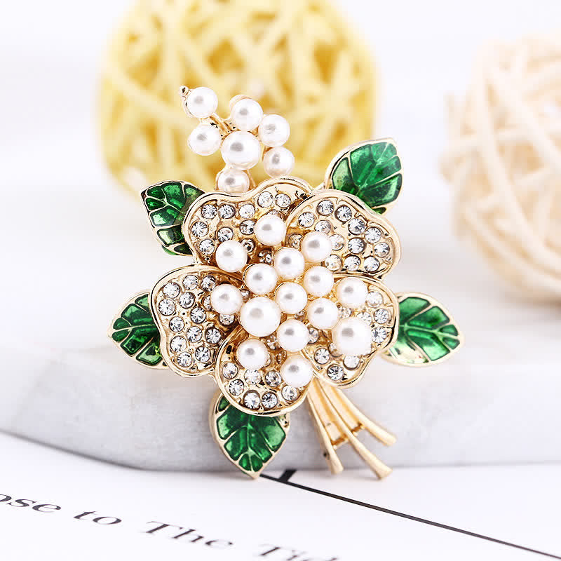 Broche floral con estambres de perlas para mujer