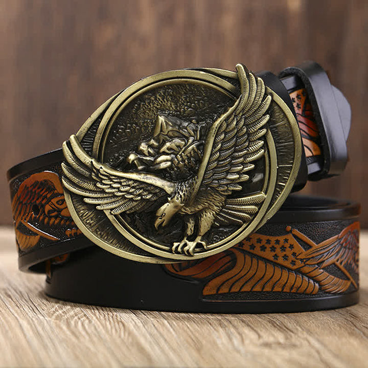 Cinturón de cuero con diseño tallado y hebilla de águila voladora novedoso para hombre
