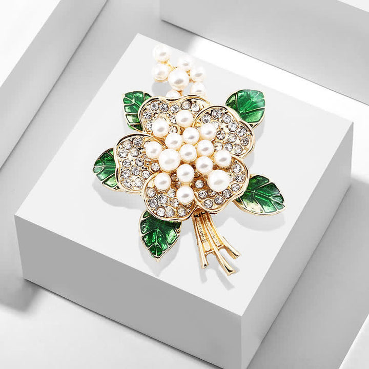 Broche floral con estambres de perlas para mujer