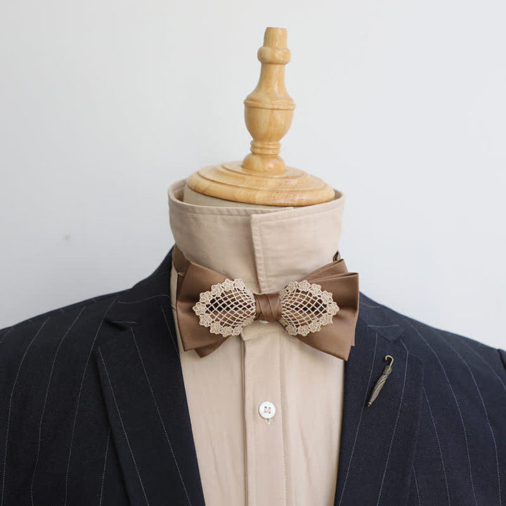 Pajarita elegante con encaje floral para hombre
