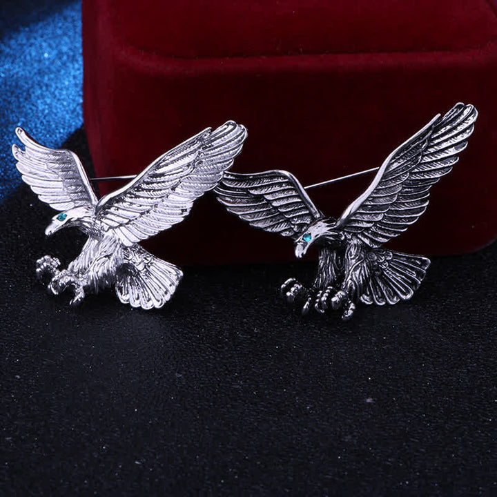 Broche de ojo verde de halcón calvo para hombre