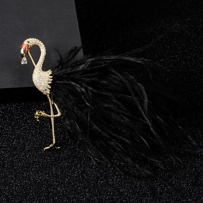 Broche de plumas de circonita y flamenco brillante