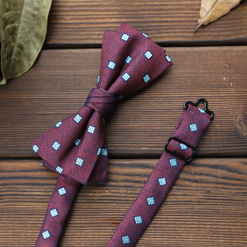 Pajarita floral con rayas británicas para hombre