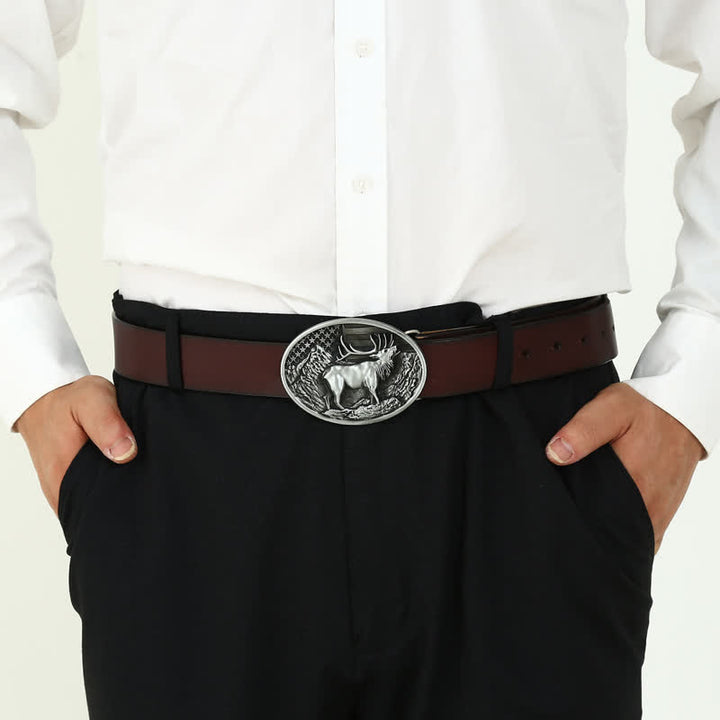 Cinturón de cuero con hebilla de bandera estadounidense con diseño de alce y ciervo para hombre