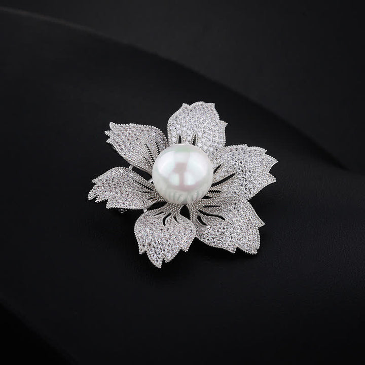 Broche de Bauhinia de lujo con perlas brillantes para mujer