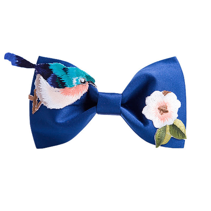 Pajarita con flores y pájaros bordados para hombre
