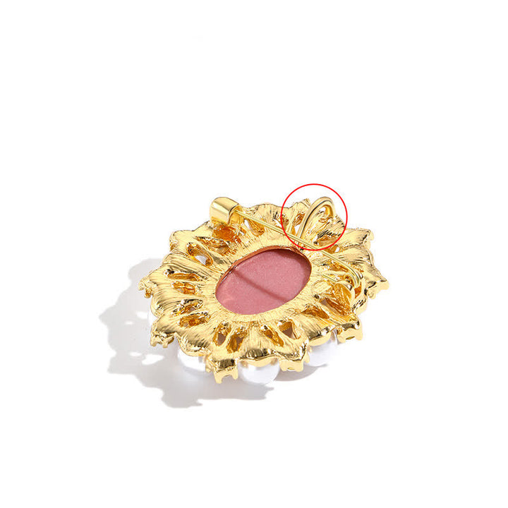 Broche de perlas de belleza con relieve de palacio para mujer