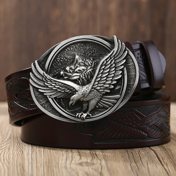 Cinturón de cuero con diseño tallado y hebilla de águila voladora novedoso para hombre