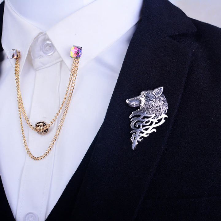 Broche glamoroso con cabeza de lobo hueca para hombre