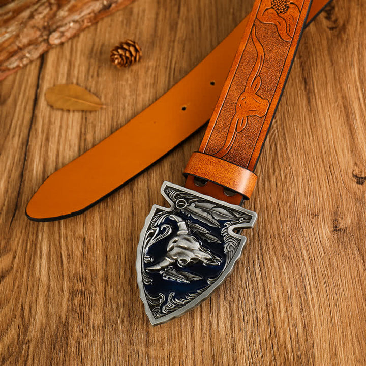 Cinturón de cuero estilo étnico con cabeza de toro dominante para hombre