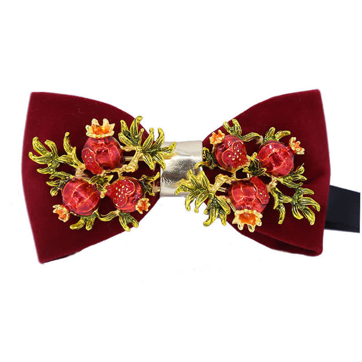 Pajarita con estampado floral de granada burdeos para hombre