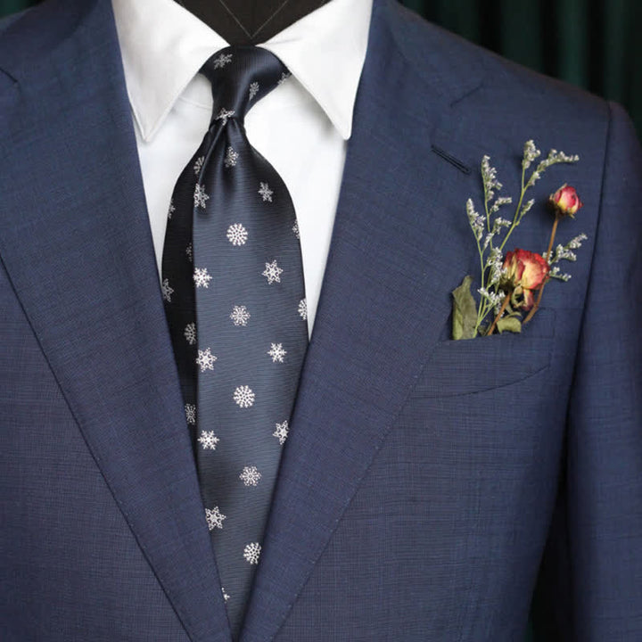 Corbata de rayas con motivos animales repetidos para hombre