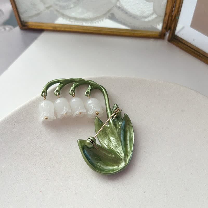 Broche de lirio de los valles blanco puro para mujer