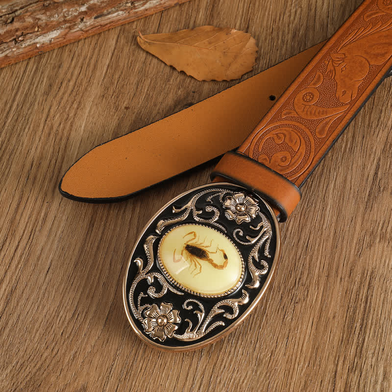 Cinturón de cuero con hebilla de flor de escorpión para hombre