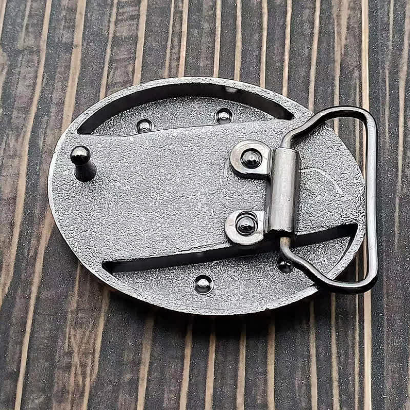 Cinturón de cuero con cuchillo plegable oculto con insignia de león para hombre