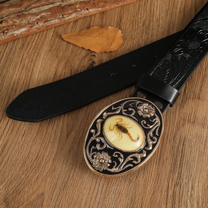 Cinturón de cuero con hebilla de flor de escorpión para hombre