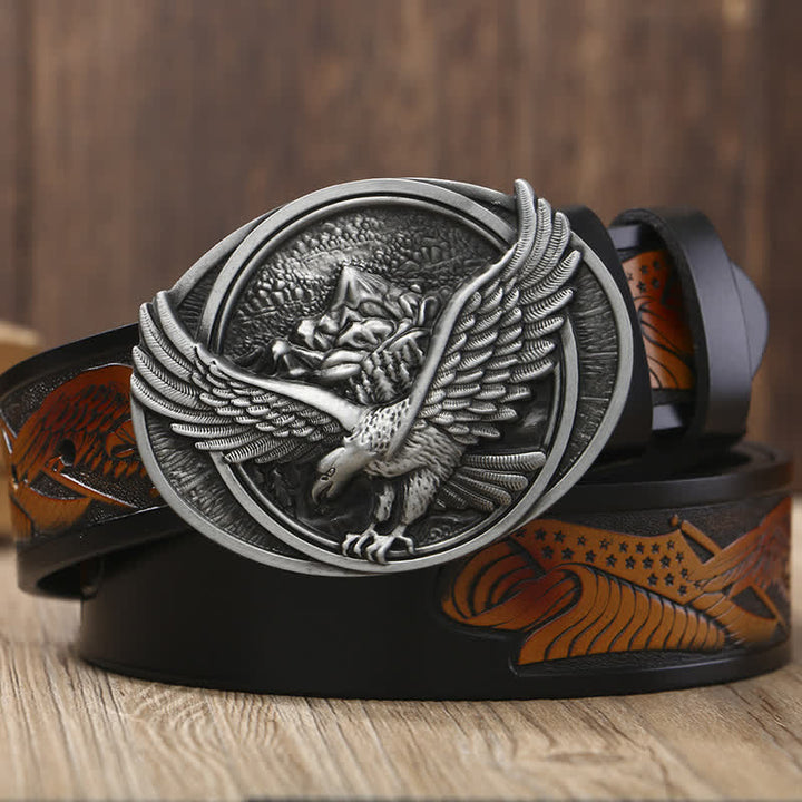 Cinturón de cuero con diseño tallado y hebilla de águila voladora novedoso para hombre