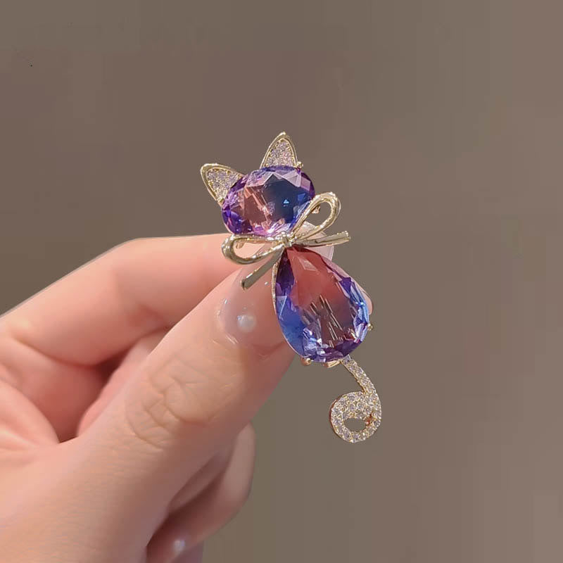 Broche de diamantes de imitación con forma de gatito para mujer