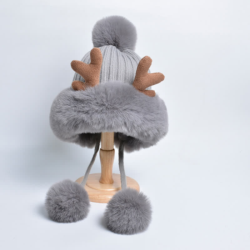 Gorro de punto con pompón de cuerno de ciervo para mujer