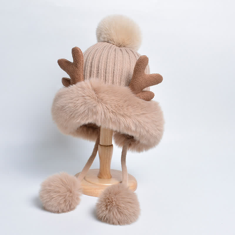 Gorro de punto con pompón de cuerno de ciervo para mujer