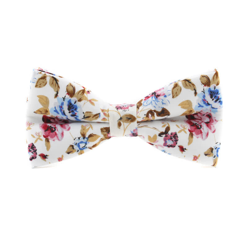 Pajarita con estampado floral de hojas de rosas teñidas para hombre