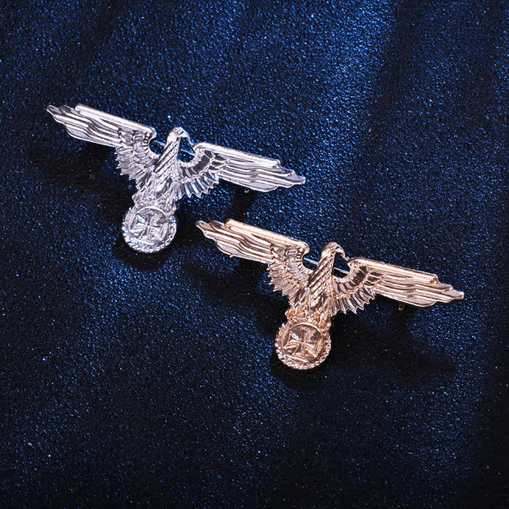 Broche con cruz militar de águila para hombre