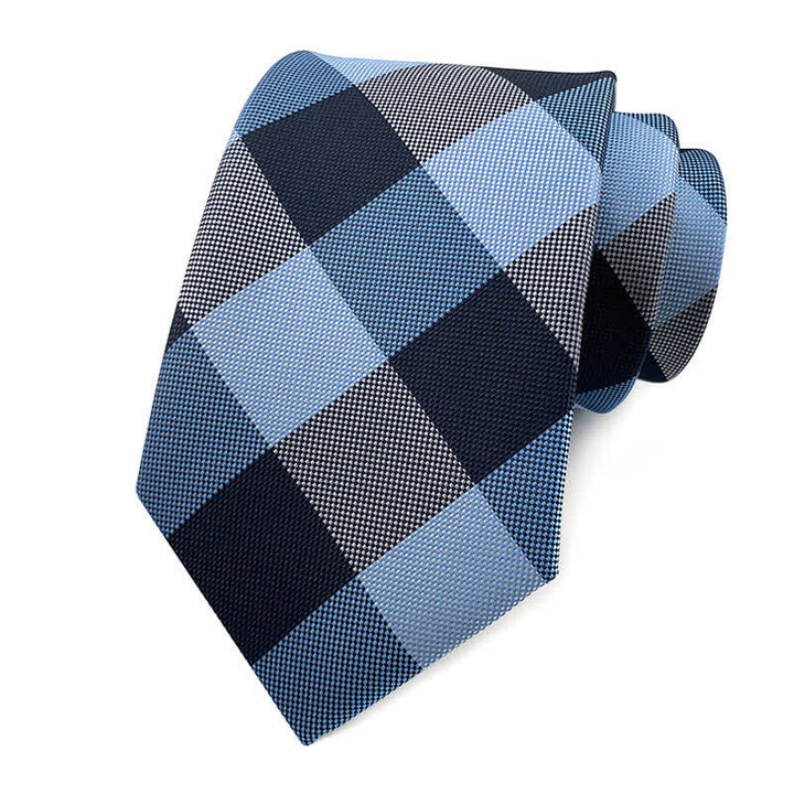 Traje de esmoquin ajustado para hombre con corbata a cuadros