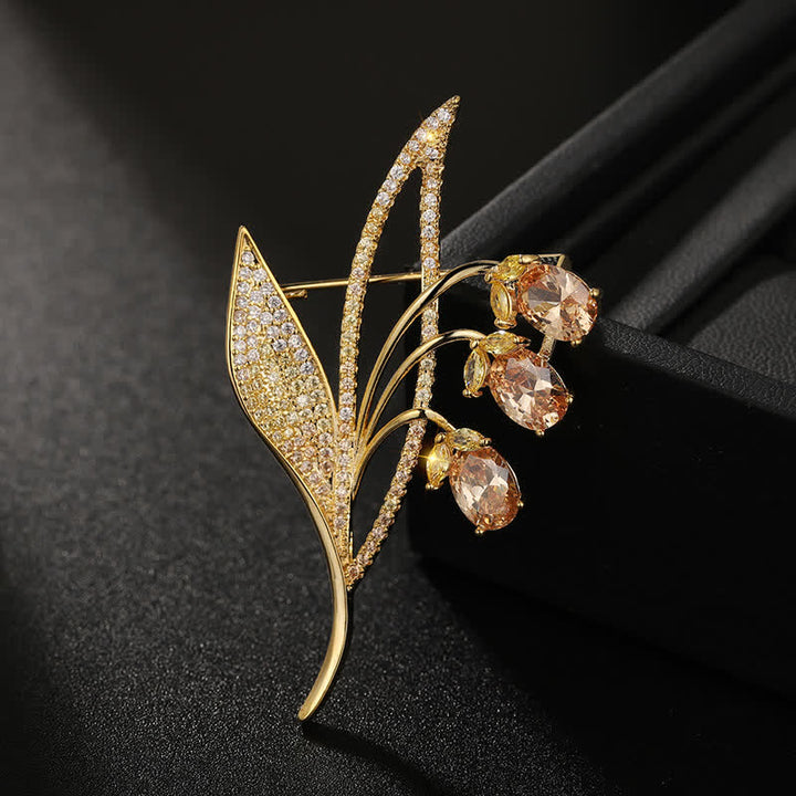Broche de lirio de los valles con campanillas para mujer