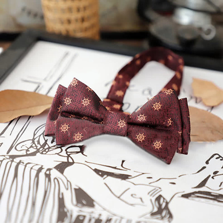 Pajarita retro con hojas y flores para hombre