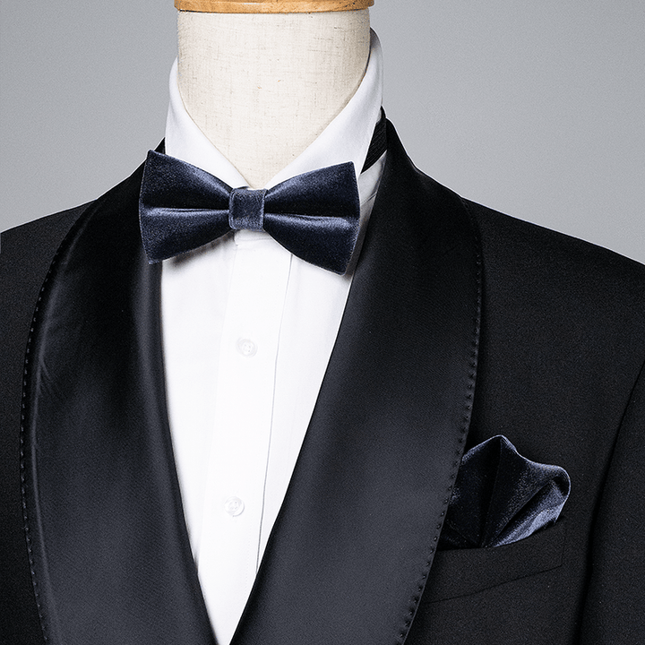 Pajarita de terciopelo de color liso gris noche para hombre