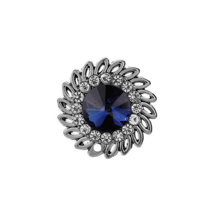 Broche de cristal con flor real para hombre.