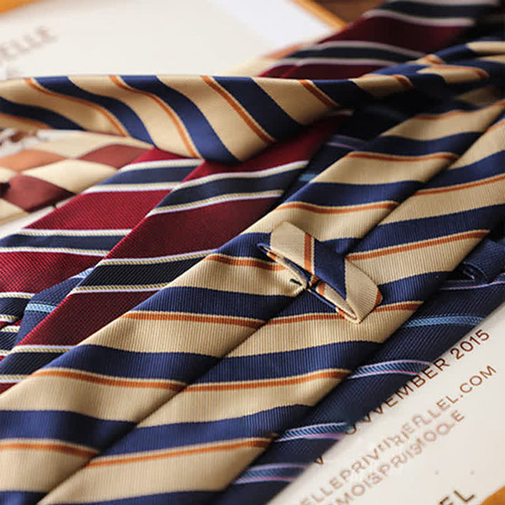 Corbata clásica de rayas para uso diario en la oficina para hombre
