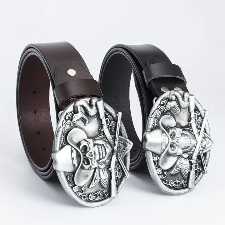 Cinturón de cuero con calavera pirata y pistolas cruzadas para hombre