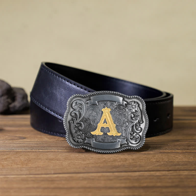 Cinturón de cuero con hebilla cuadrada y letra inicial retro para hombre
