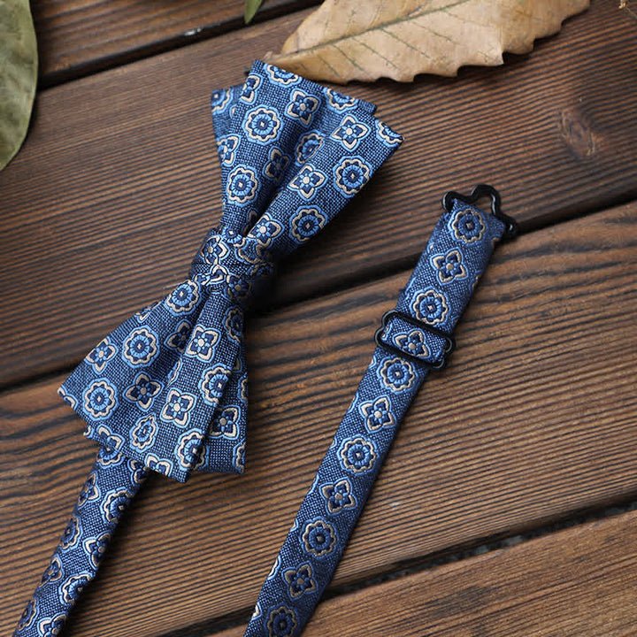 Pajarita floral con rayas británicas para hombre