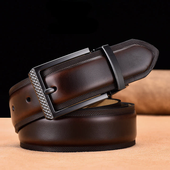 Cinturón de cuero con hebilla negra y plateada para hombre