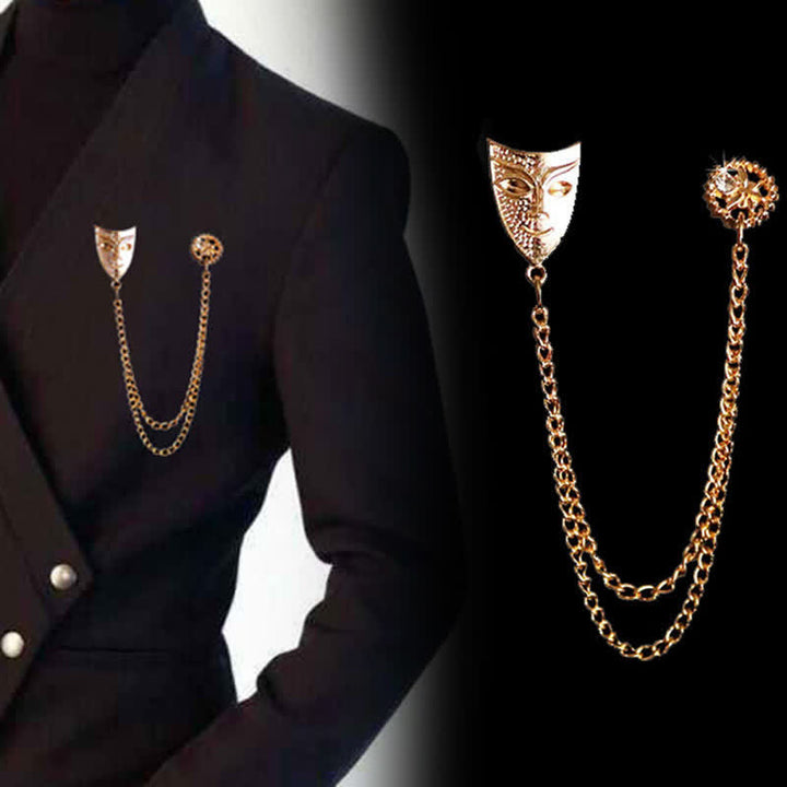 Broche con borlas y máscara misteriosa para hombre