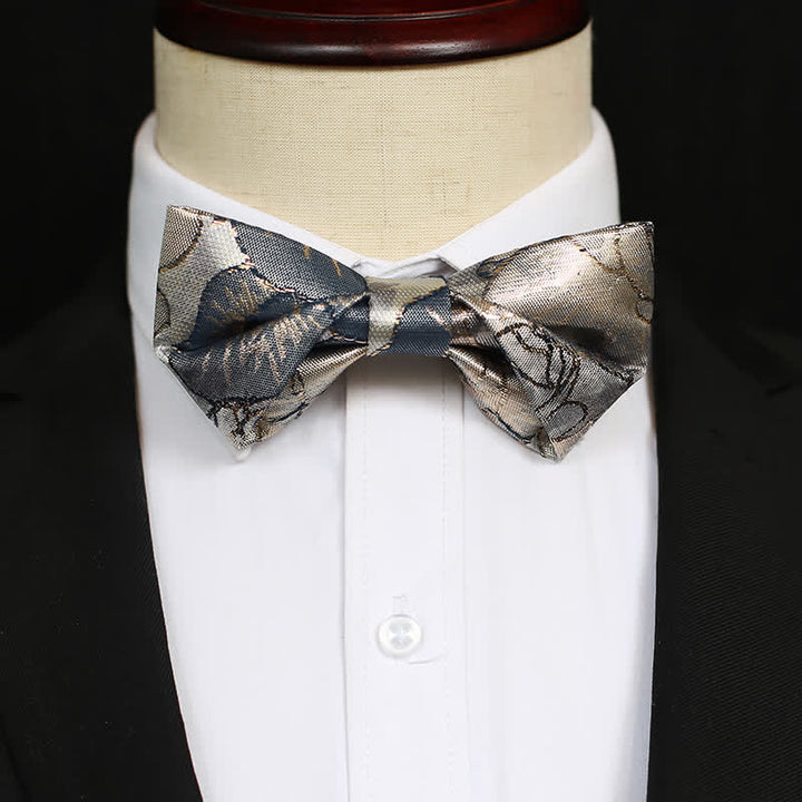 Pajarita con flores azules y doradas brillantes para hombre