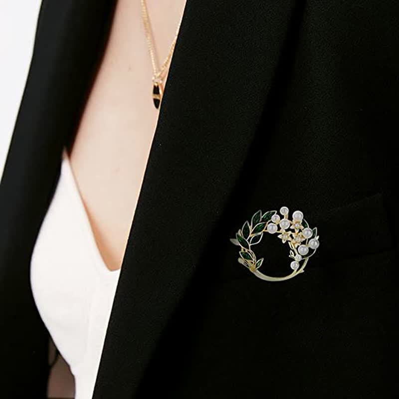 Broche de corona de flores de gardenia para mujer