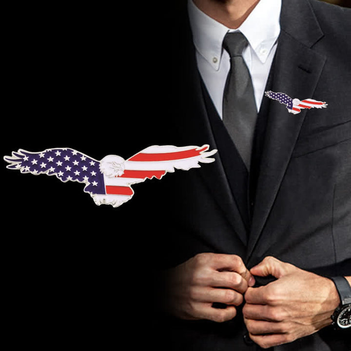 Broche de buitre con bandera estadounidense esmaltada para hombre