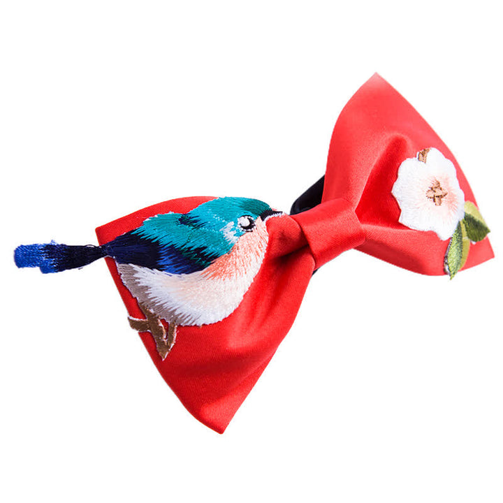 Pajarita con flores y pájaros bordados para hombre