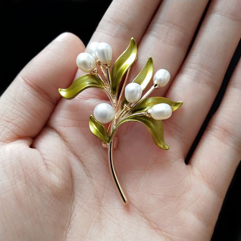 Broche de rama de olivo con perla natural para mujer