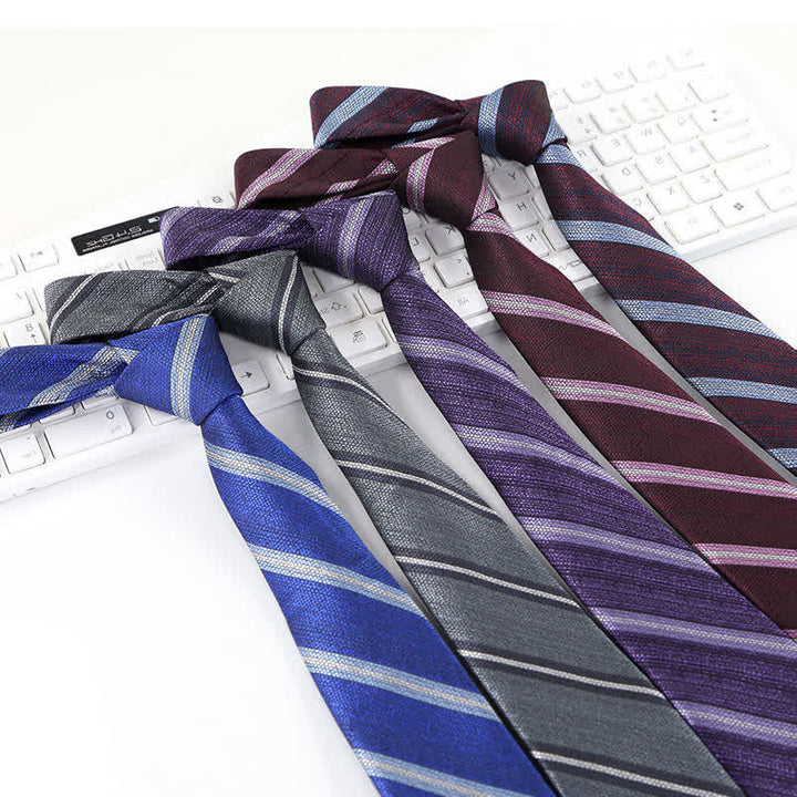 Corbata moderna de rayas con textura para hombre